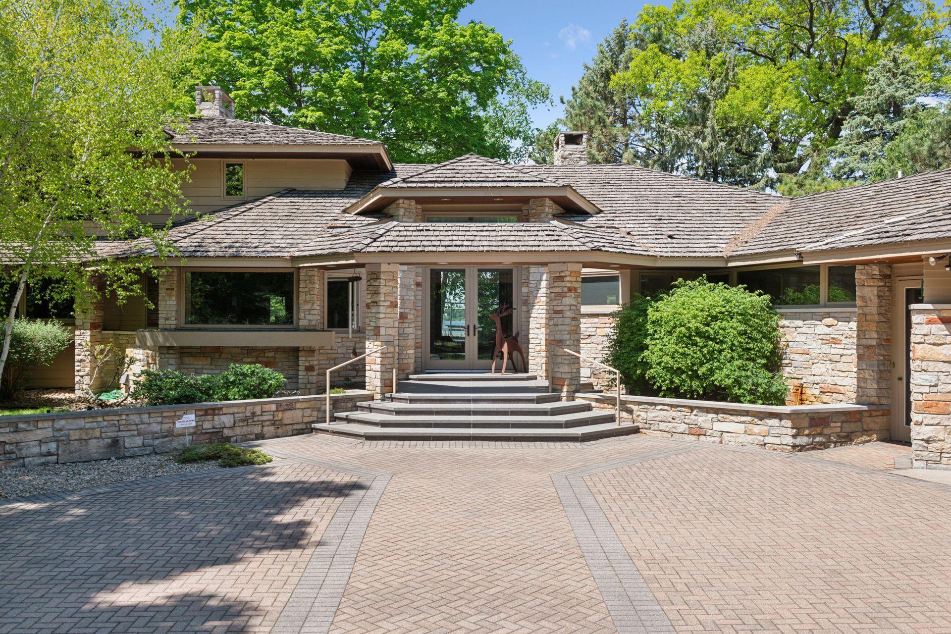 28235 Boulder Circle Excelsior, MN 55331 - Photo 3 of 16