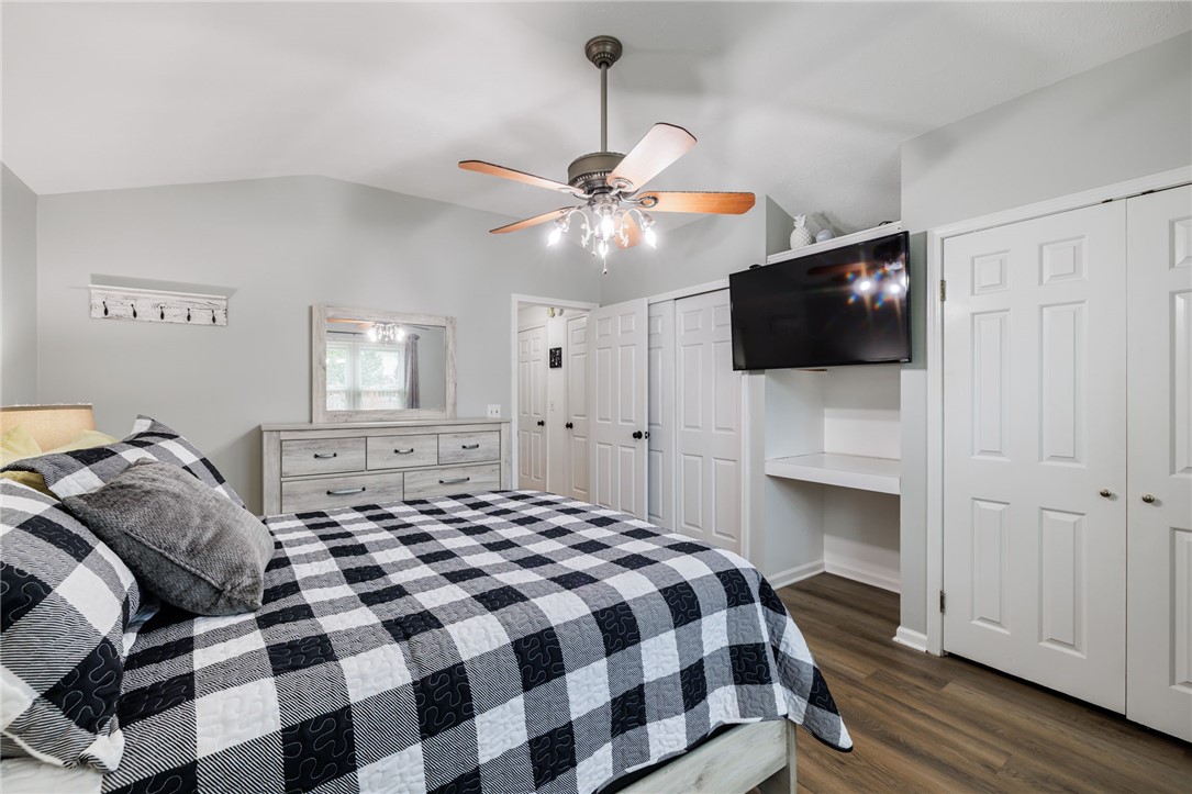 115 Mill Road Greece, NY 14626 - Photo 14 of 32