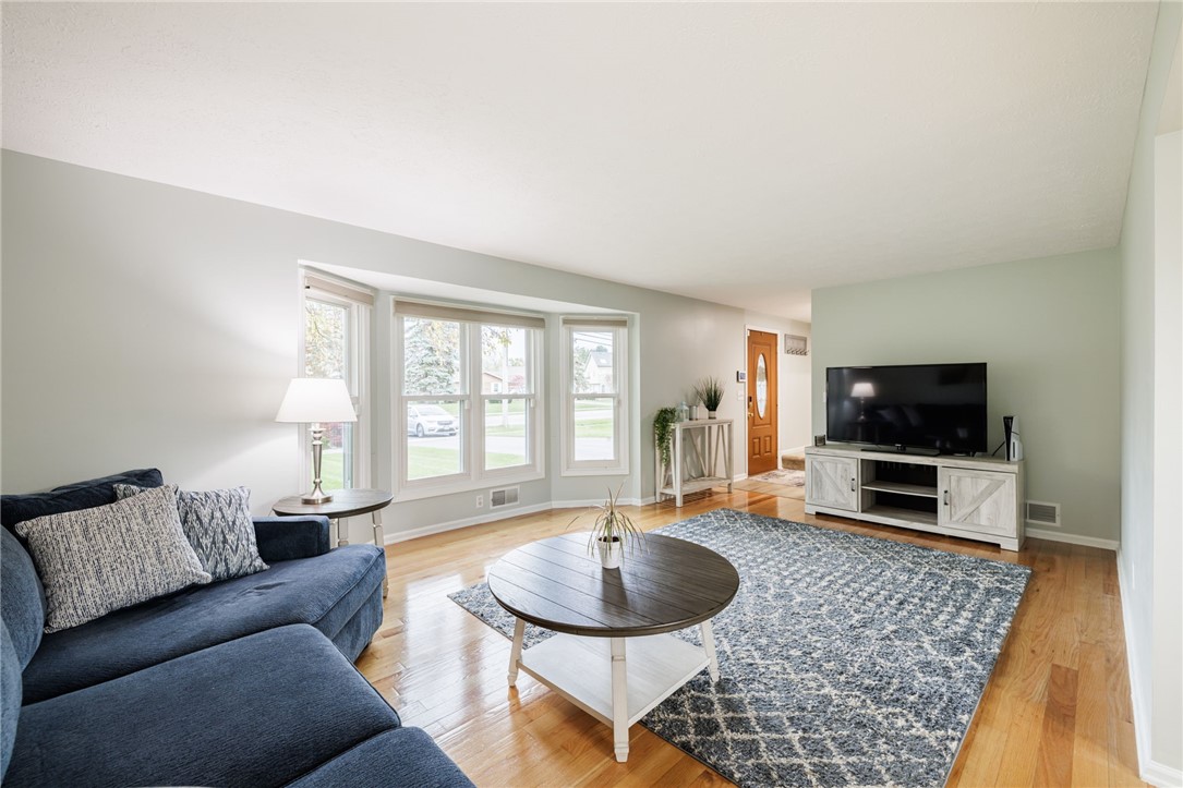 115 Mill Road Greece, NY 14626 - Photo 2 of 32