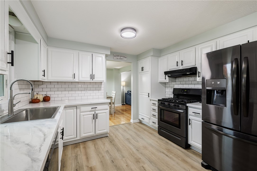 115 Mill Road Greece, NY 14626 - Photo 9 of 32