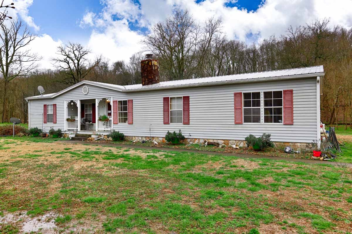 338 Coldwater Creek Road Taft, TN 38488 - Photo 8 of 31 Gallery Image 8