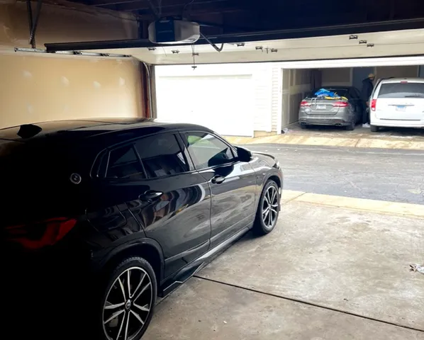 $2,500 | 939 Symphony Drive, Aurora, IL 60504