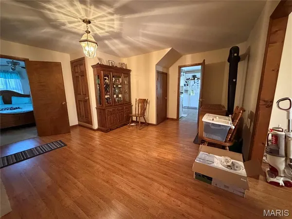 $1,000,000 | 4015 Pike 9140, Louisiana, MO 63353