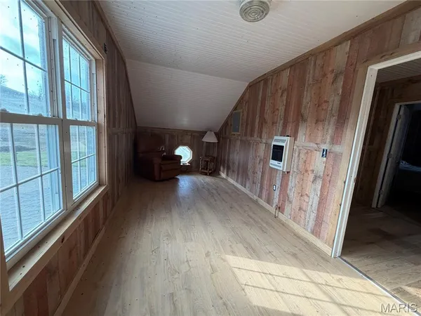 $1,000,000 | 4015 Pike 9140, Louisiana, MO 63353