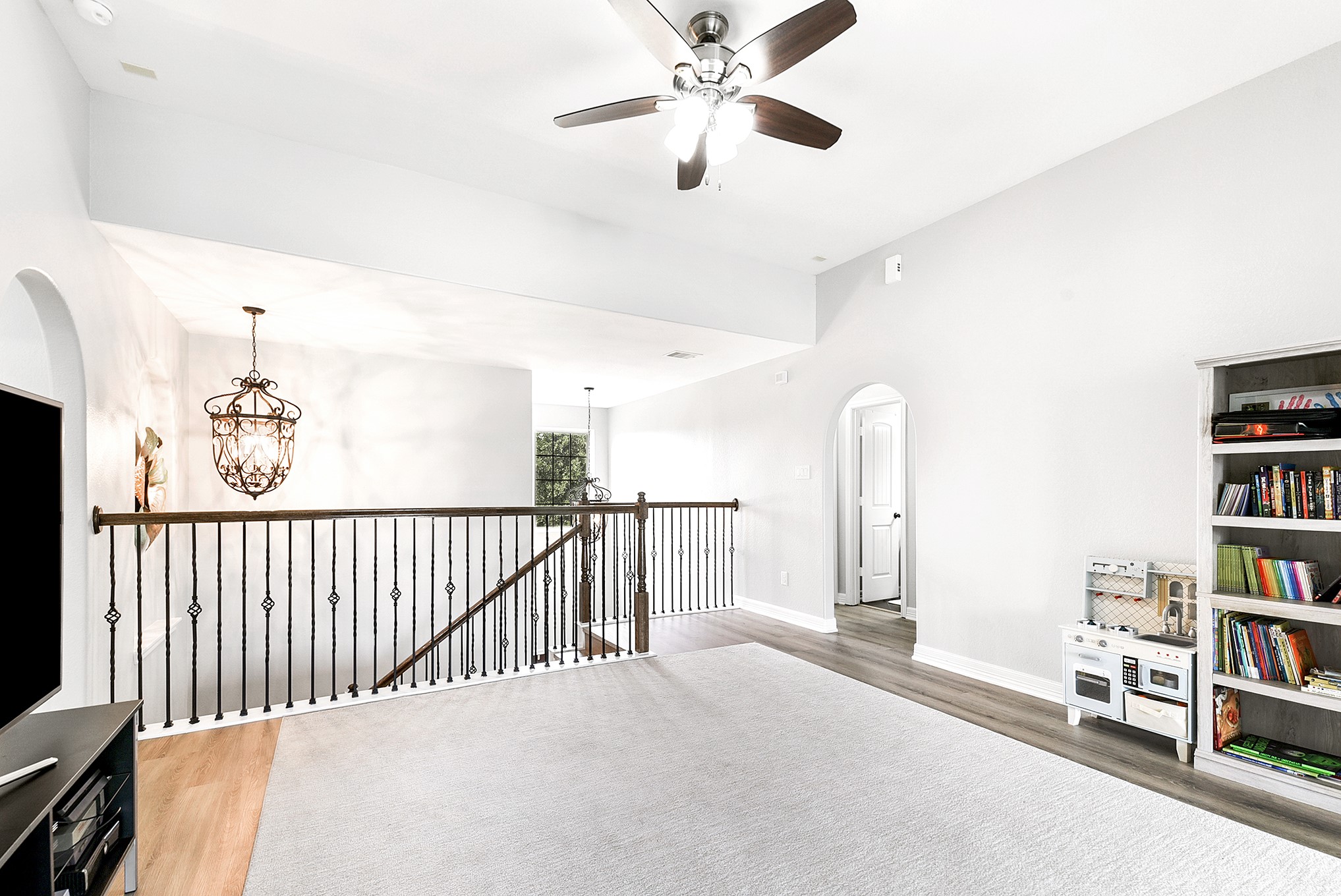 29022 Pinnacle Ridge Drive Katy, TX 77494 - Photo 45 of 45 a view of a livingroom with furniture and staircase