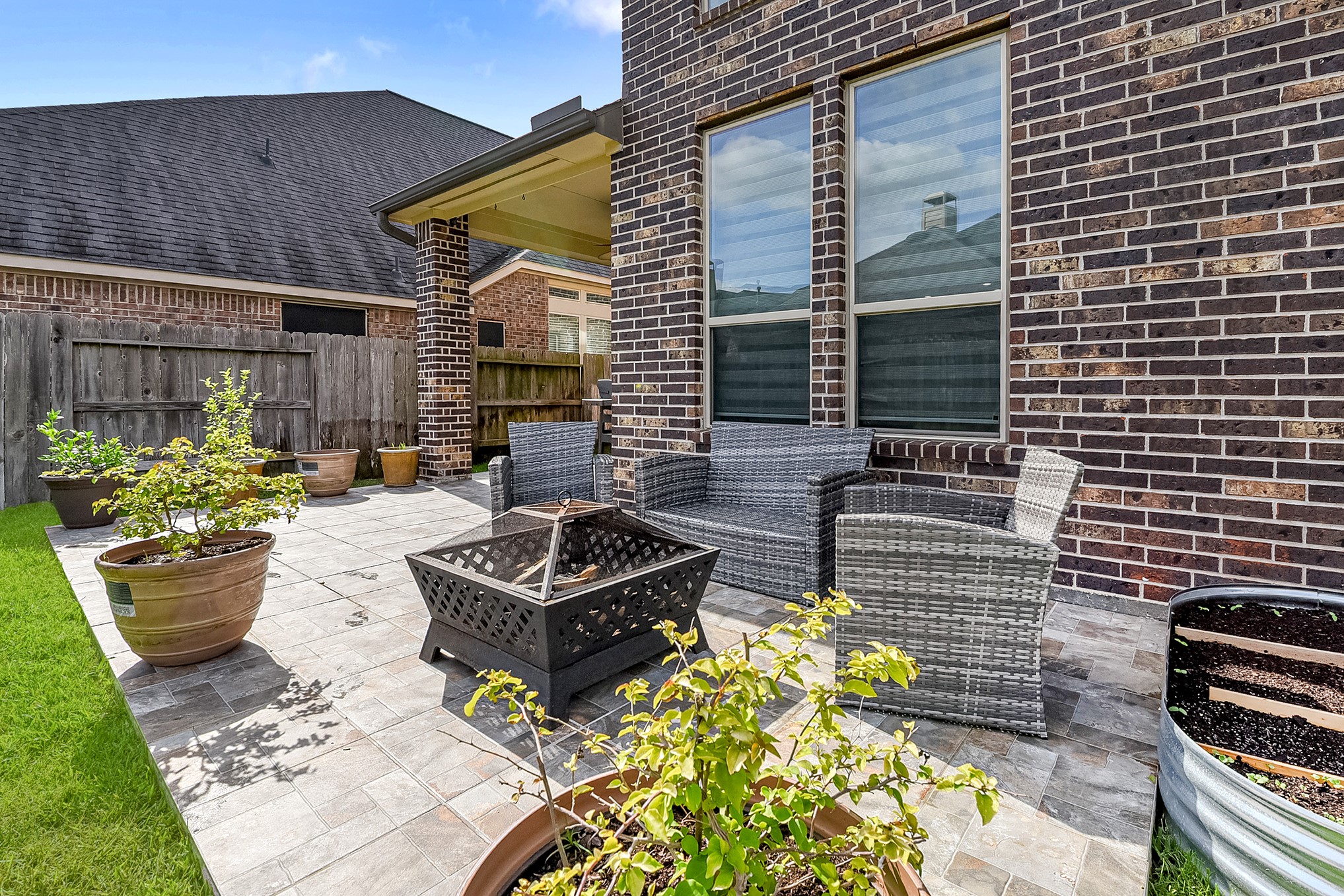 29022 Pinnacle Ridge Drive Katy, TX 77494 - Photo 41 of 45 a backyard of a house with outdoor seating