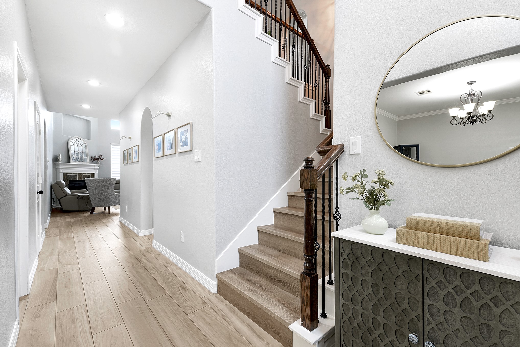 29022 Pinnacle Ridge Drive Katy, TX 77494 - Photo 9 of 45 a view of entryway and hall with wooden floor