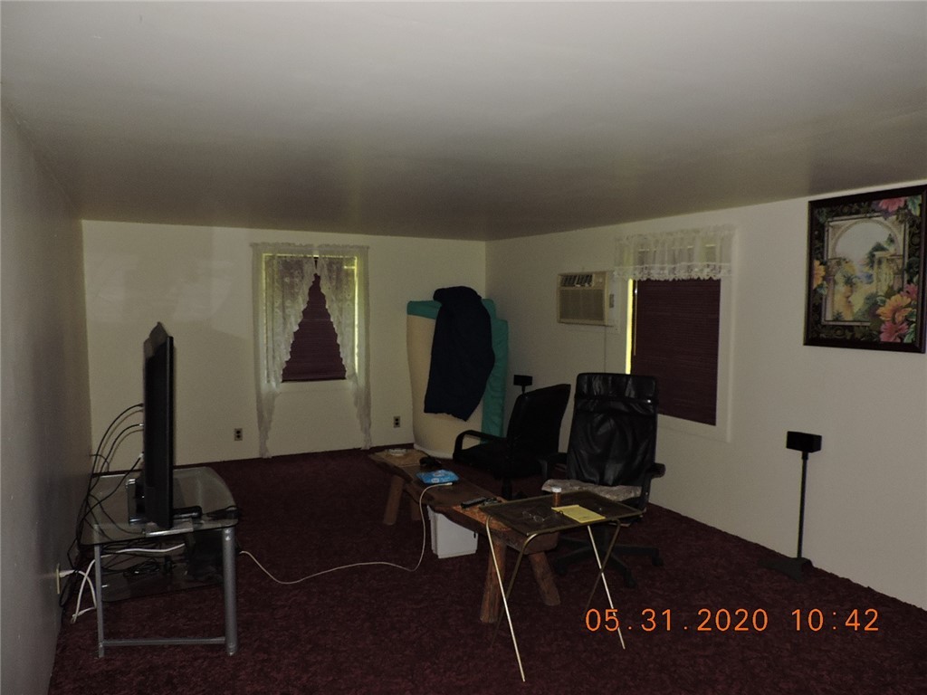12787 Hawbuck Road Danville, IL 61834 - Photo 8 of 21