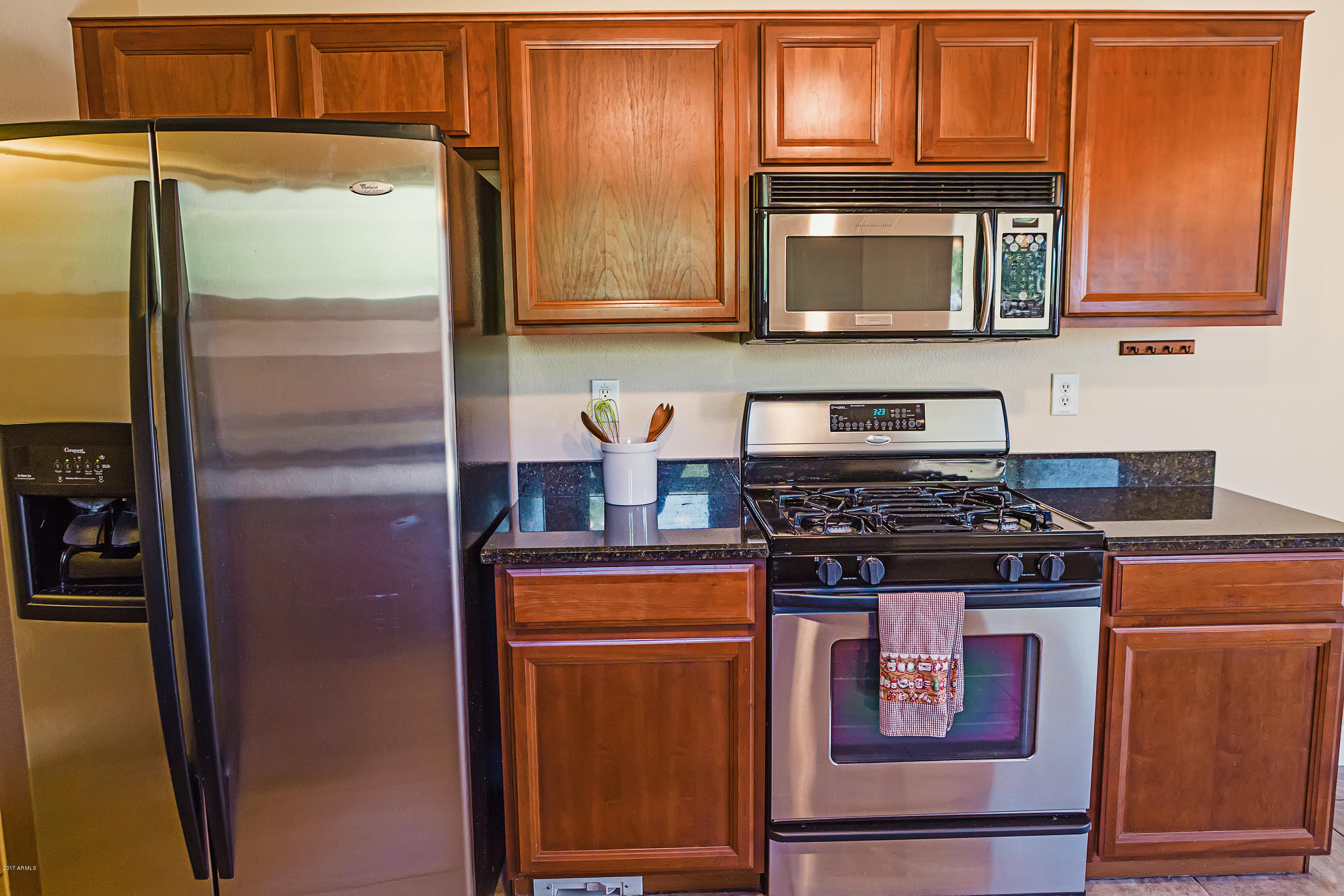 2506 West Red Fox Road Phoenix, AZ 85085 - Photo 15 of 49 ZJ3A1207