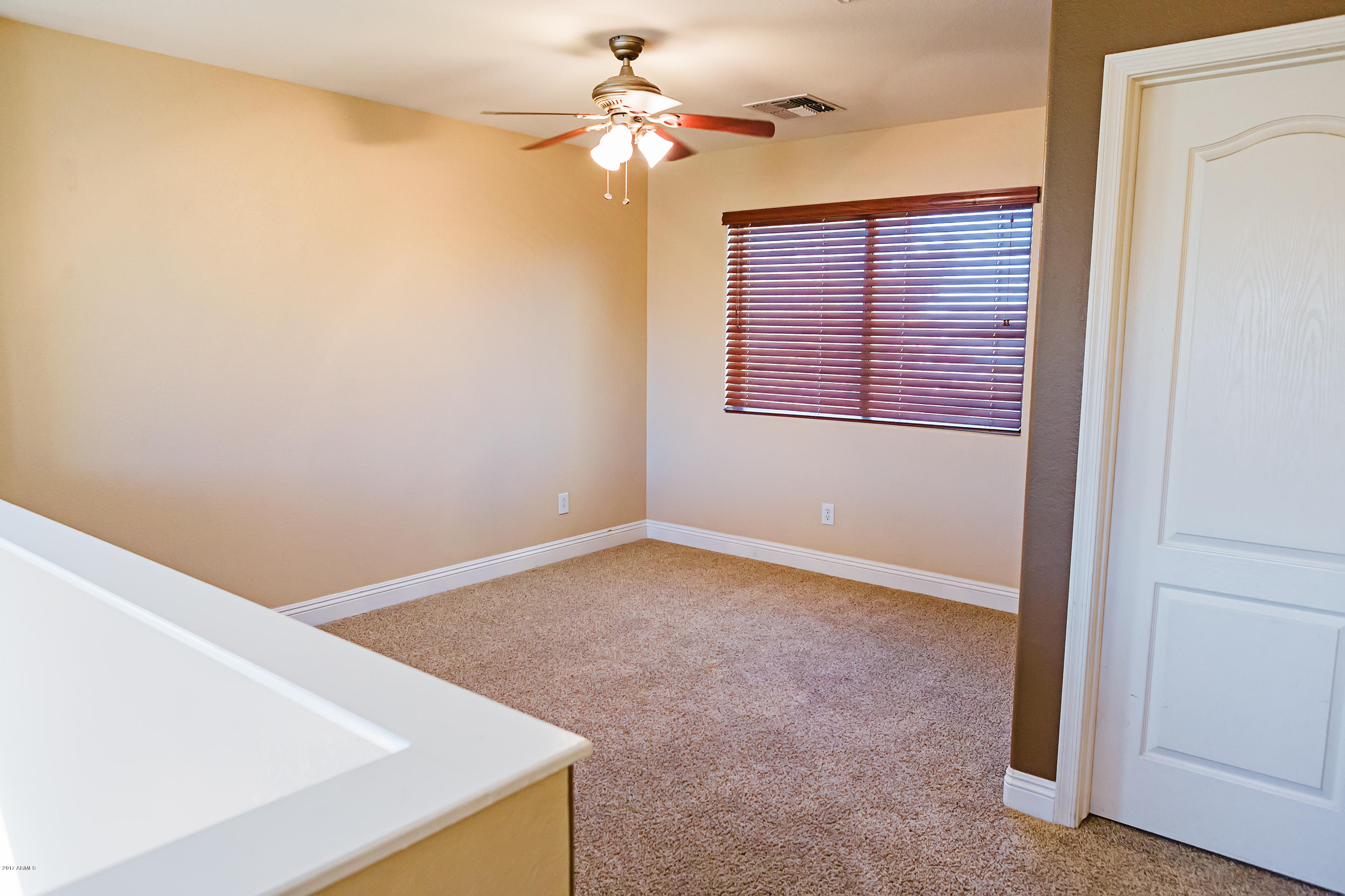 2506 West Red Fox Road Phoenix, AZ 85085 - Photo 24 of 49 ZJ3A1216