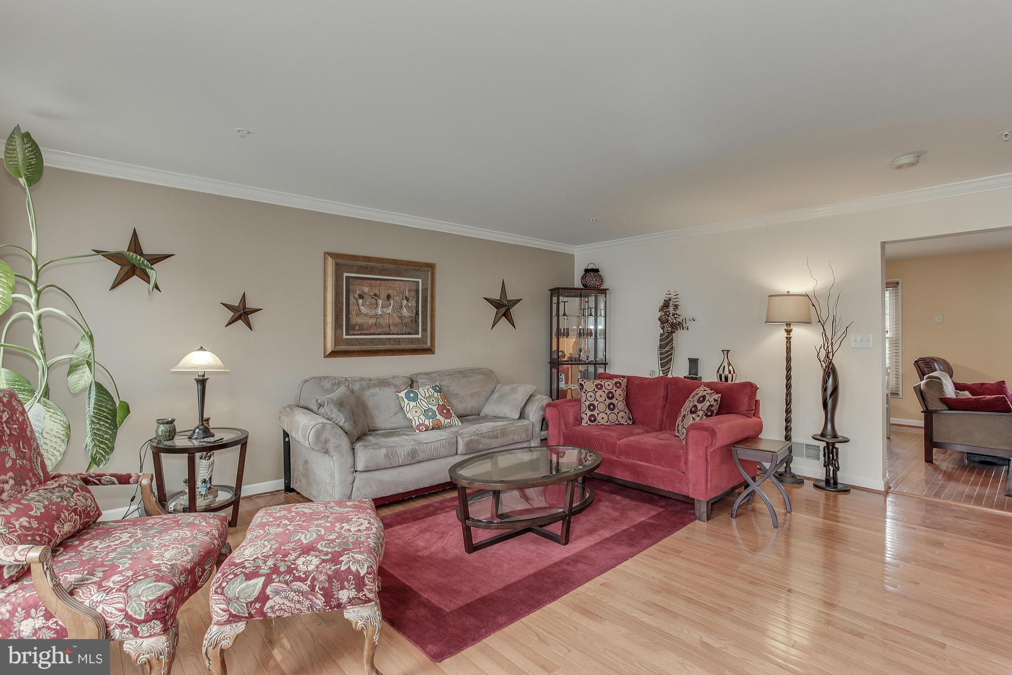 3504 Hammerstone Road Laurel, MD 20724 - Photo 10 of 30 a living room with furniture
