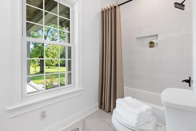 $1,245,000 | 5305 McDonald Road, McDonald, TN 37353