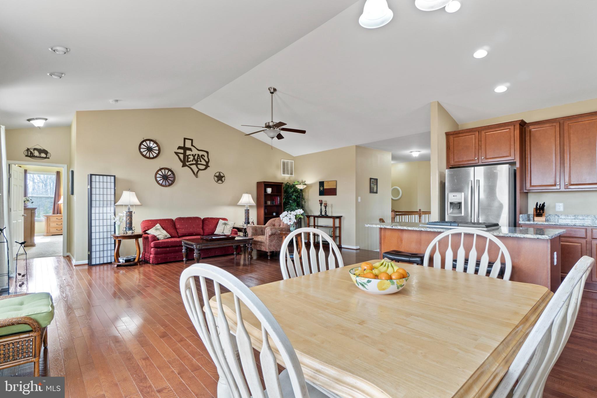 92 Heflin Road Stafford, VA 22556 - Photo 18 of 48 Large space for dining