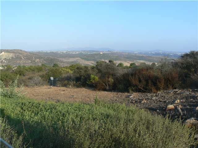 3557 Rock Ridge Road Carlsbad, CA 92010 - Photo 17 of 20