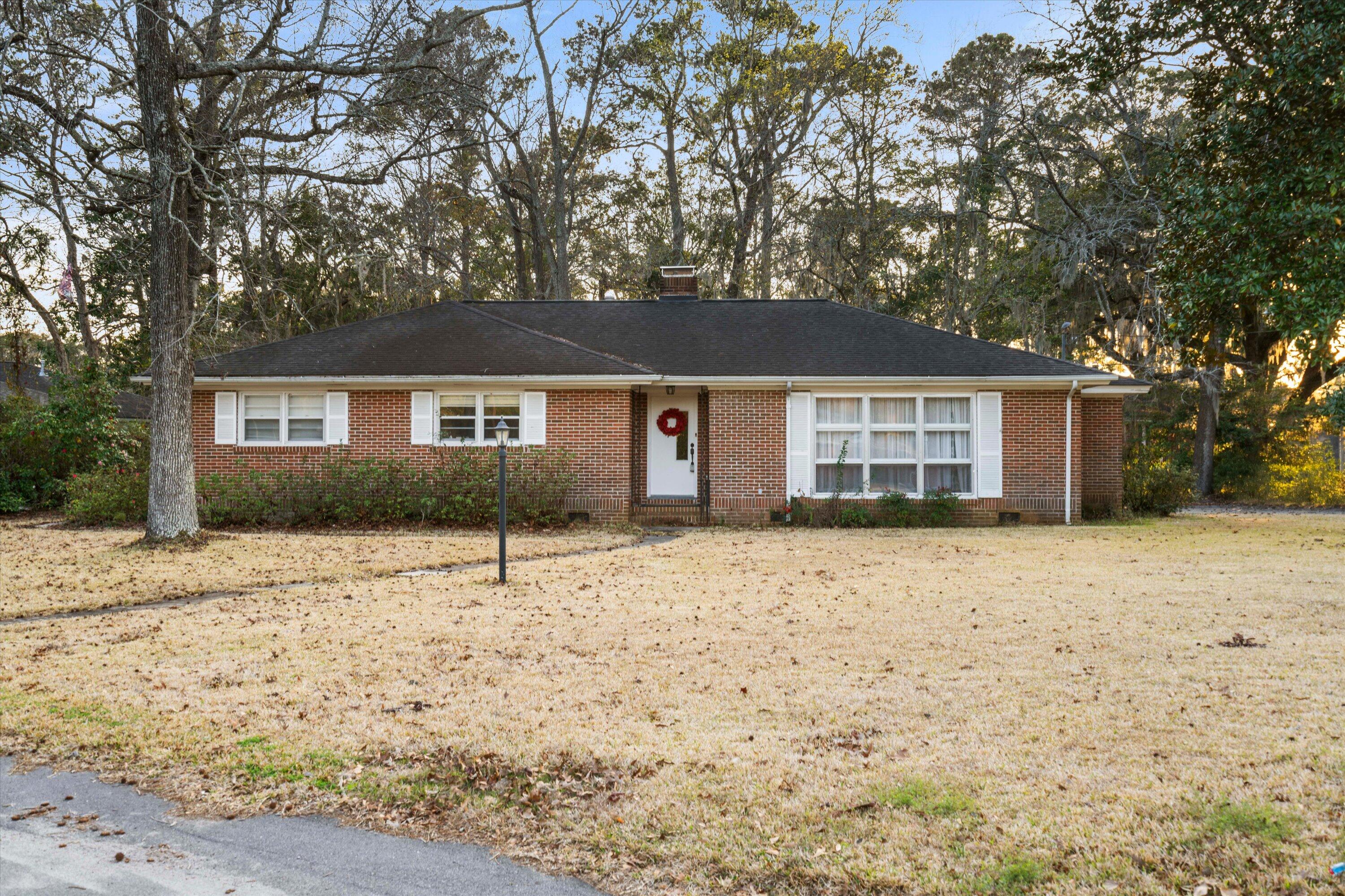 257 Druid Road Charleston, SC 29407 - Photo 2 of 32 01-DSC08647_1