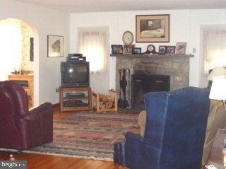2016 Millersville Road Lancaster, PA 17603 - Photo 2 of 6 Gallery Image 2