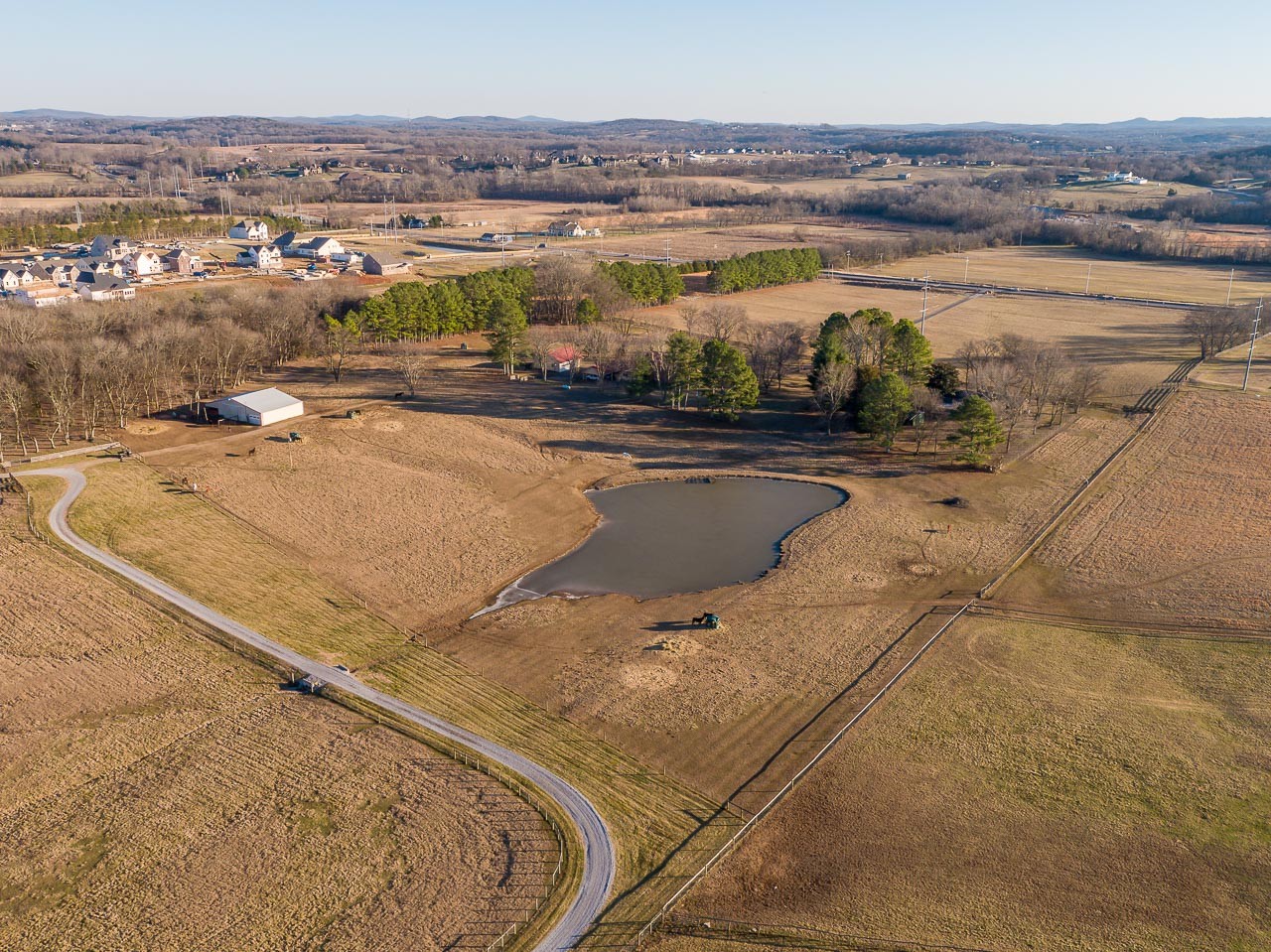 4832 Murfreesboro Road Arrington, TN 37014 - Photo 38 of 70 a view of an ocean and city