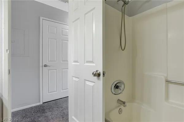 $950 | 5270 Carriellen Lane, Unit C, Las Vegas, NV 89110
