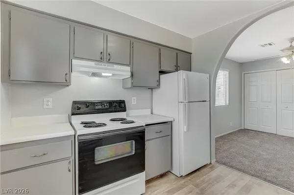 $950 | 5270 Carriellen Lane, Unit C, Las Vegas, NV 89110