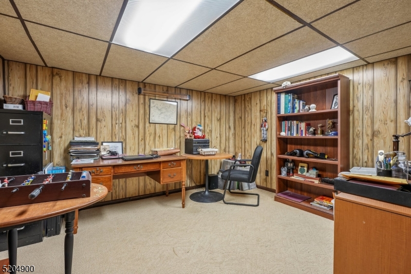 31 Branko Road Berkeley Heights, NJ 07922 - Photo 30 of 36