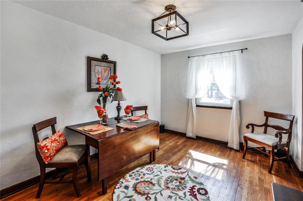 2420 Ridgeland Place Pittsburgh, PA 15212 - Photo 6 of 22 Gallery Image 6