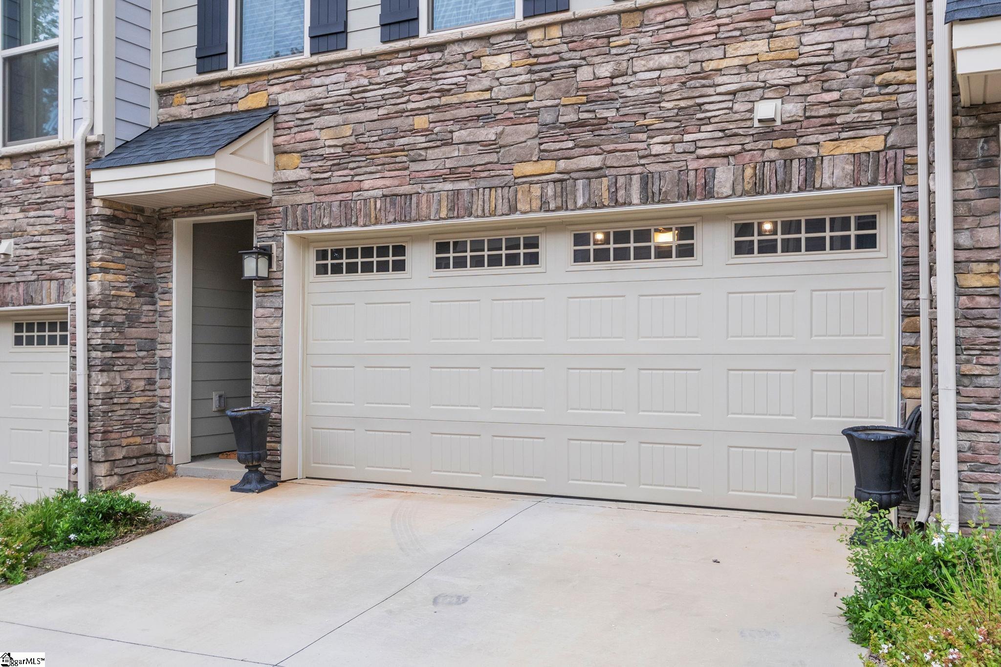 34 Copper Run Drive Greenville, SC 29607 - Photo 2 of 31 Gallery Image 2