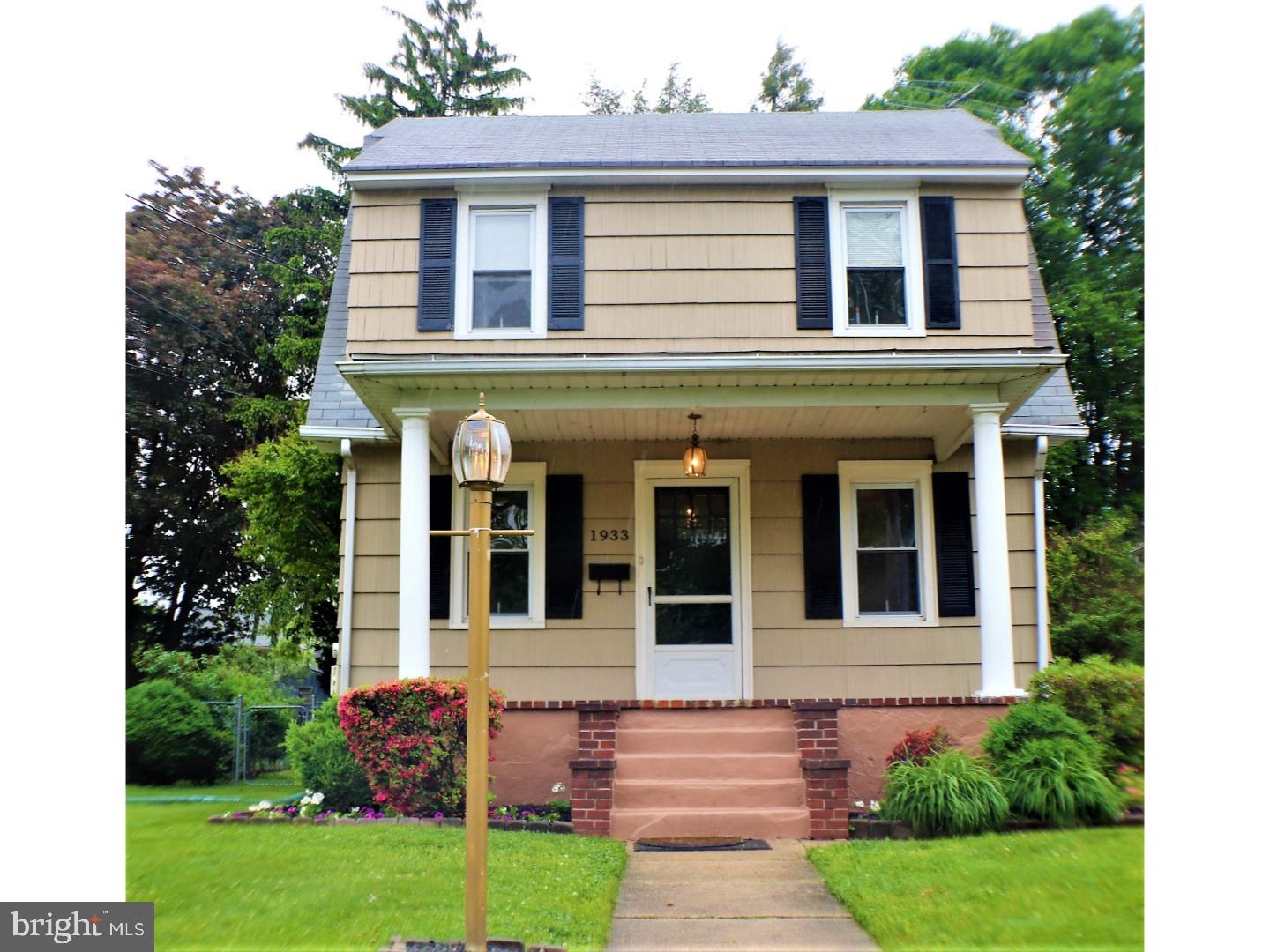 1933 Prospect Ridge Boulevard Haddon Heights, NJ 08035 - Photo 2 of 25