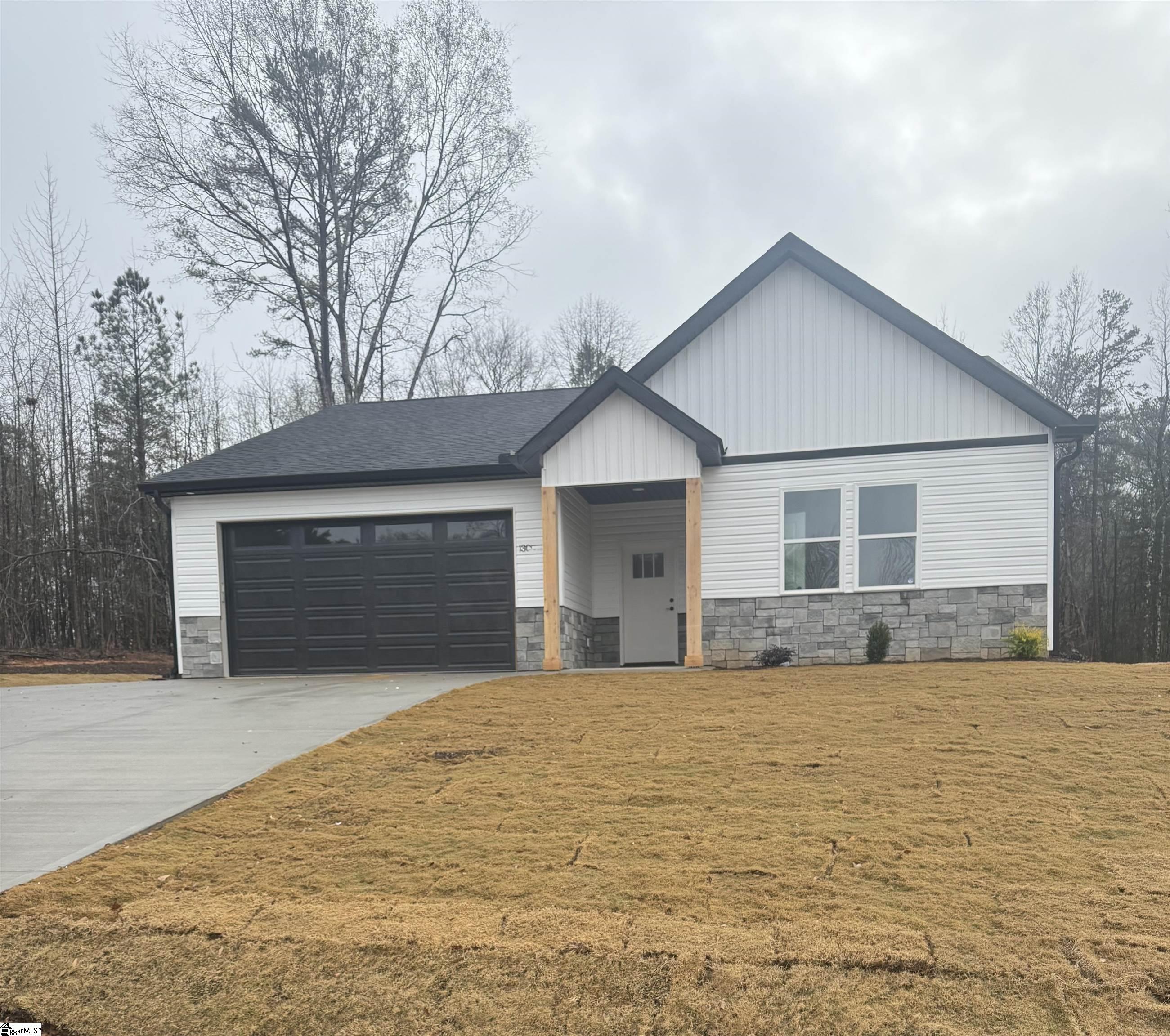 130 Simmons Road Woodruff, SC 29388 - Photo 1 of 30 Gallery Image 1