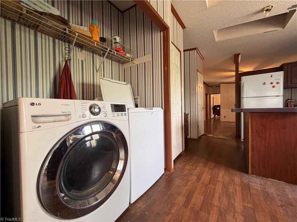 5636 Mertie Road Millers Creek, NC 28651 - Photo 13 of 38