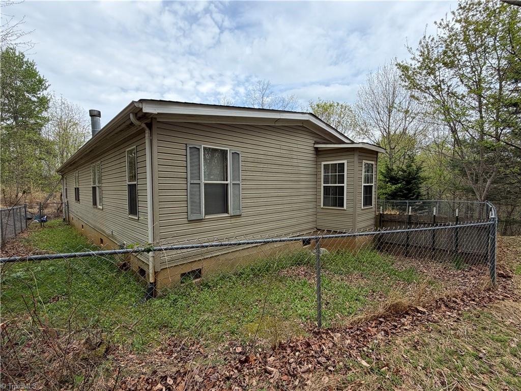 5636 Mertie Road Millers Creek, NC 28651 - Photo 24 of 38