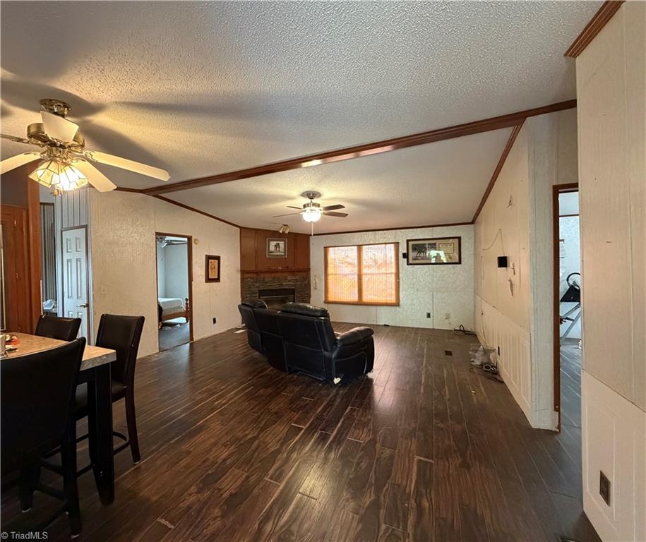 5636 Mertie Road Millers Creek, NC 28651 - Photo 7 of 38