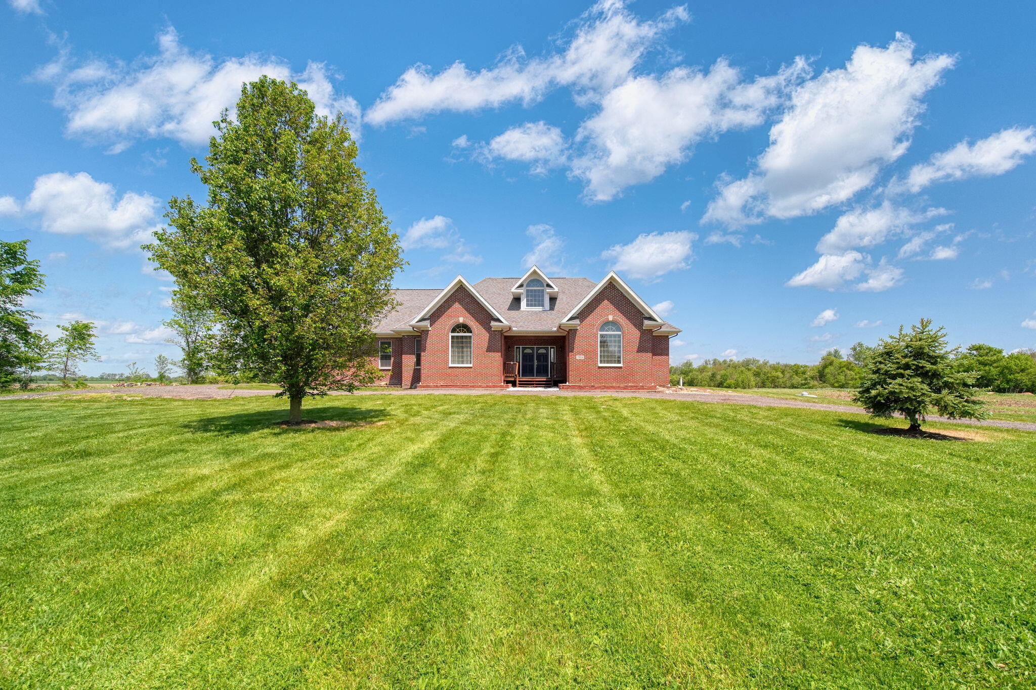 19834 Redman Road Milan, MI 48160 - Photo 2 of 54 1-web-or-mls-DSC04345_HDR
