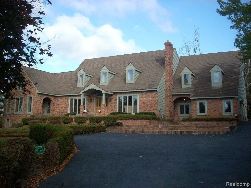 244 Flumerfelt Lane Rochester, MI 48306 - Photo 1 of 1 10-21-08 nick 001