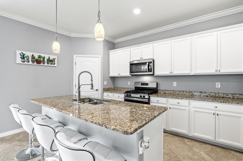 17030 Blue Ridge Place Bradenton, FL 34211 - Photo 16 of 65