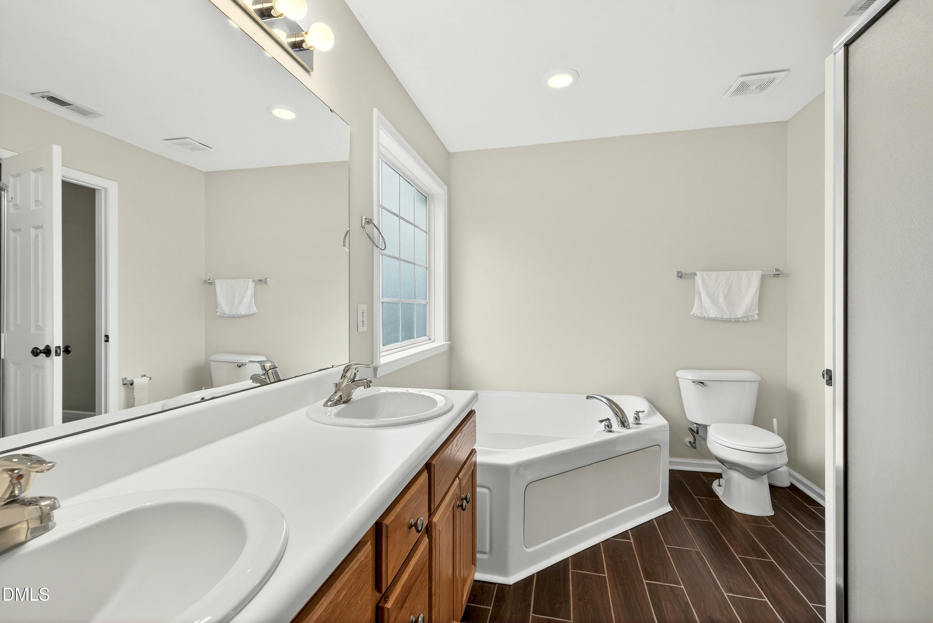 1000 Panther Springs Court Raleigh, NC 27603 - Photo 25 of 30 Scene-29