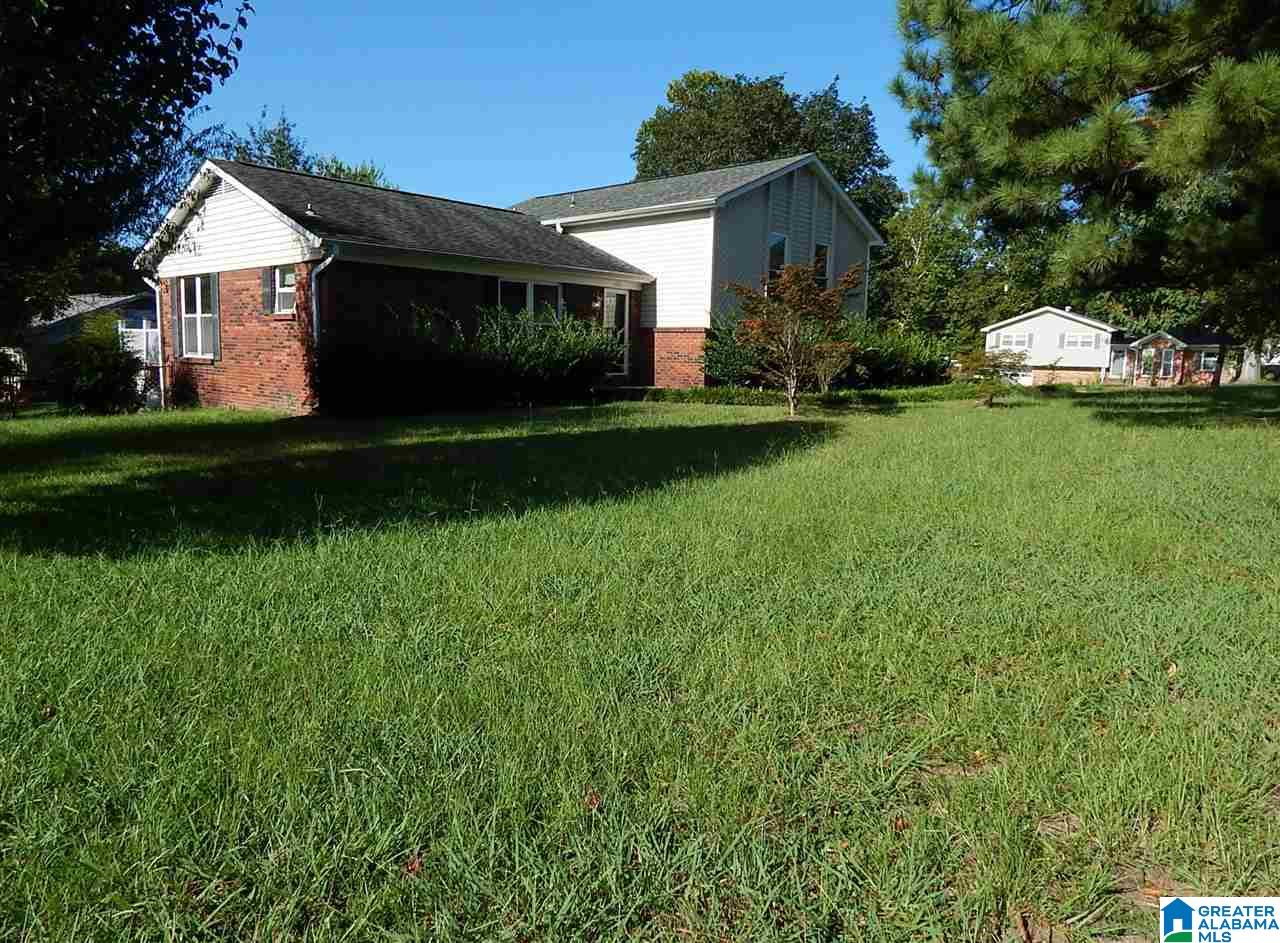 1065 6th Court Southwest Alabaster, AL 35007 - Photo 3 of 44