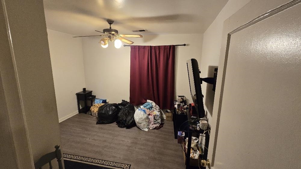 3162 Ford Road Memphis, TN 38109 - Photo 5 of 17 a view of a room with gym equipment