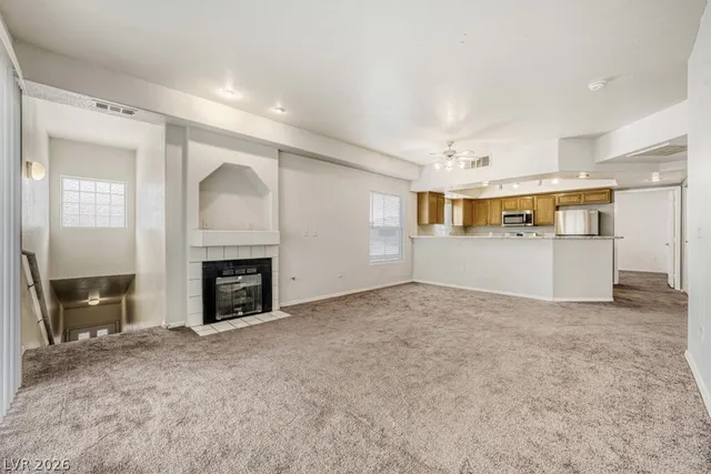 $1,395 | 3609 Galatea Street, Unit 202, Las Vegas, NV 89108
