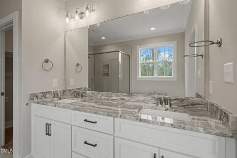 $600,000 | 350 Pilot Ridge Road, Zebulon, NC 27597