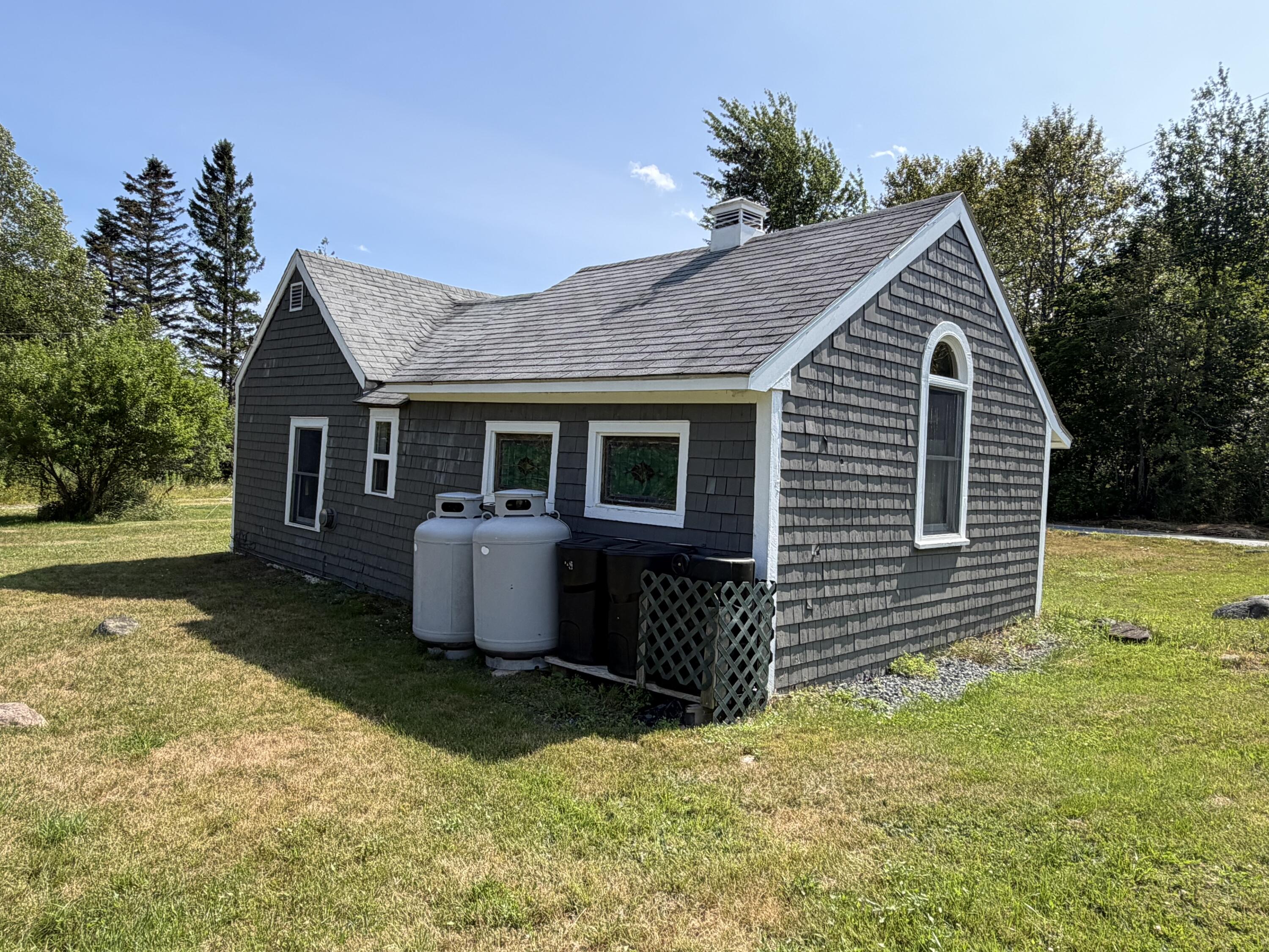 2 Crane Road Winter Harbor, ME 04693 - Photo 5 of 20 7