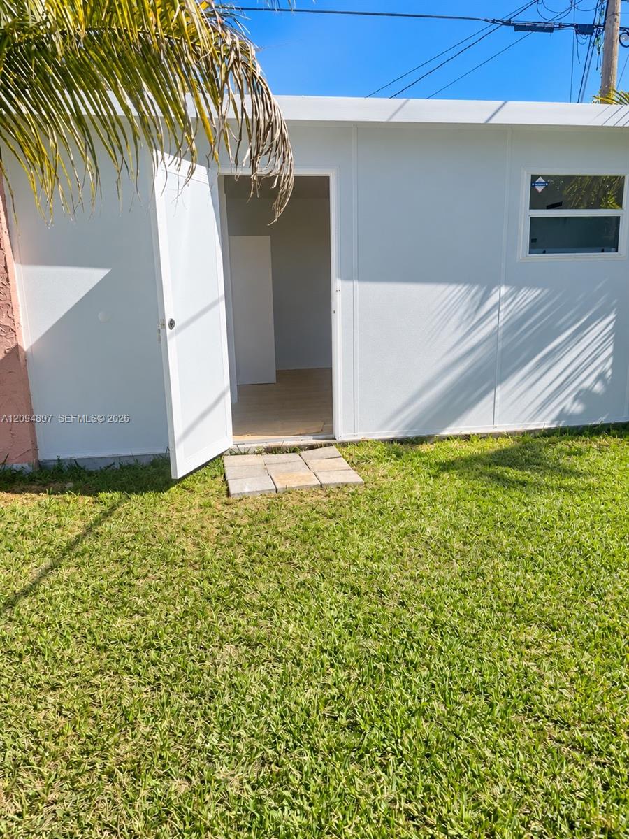 797 Northwest 9th Street Homestead, FL 33030 - Photo 25 of 33 Gallery Image 25