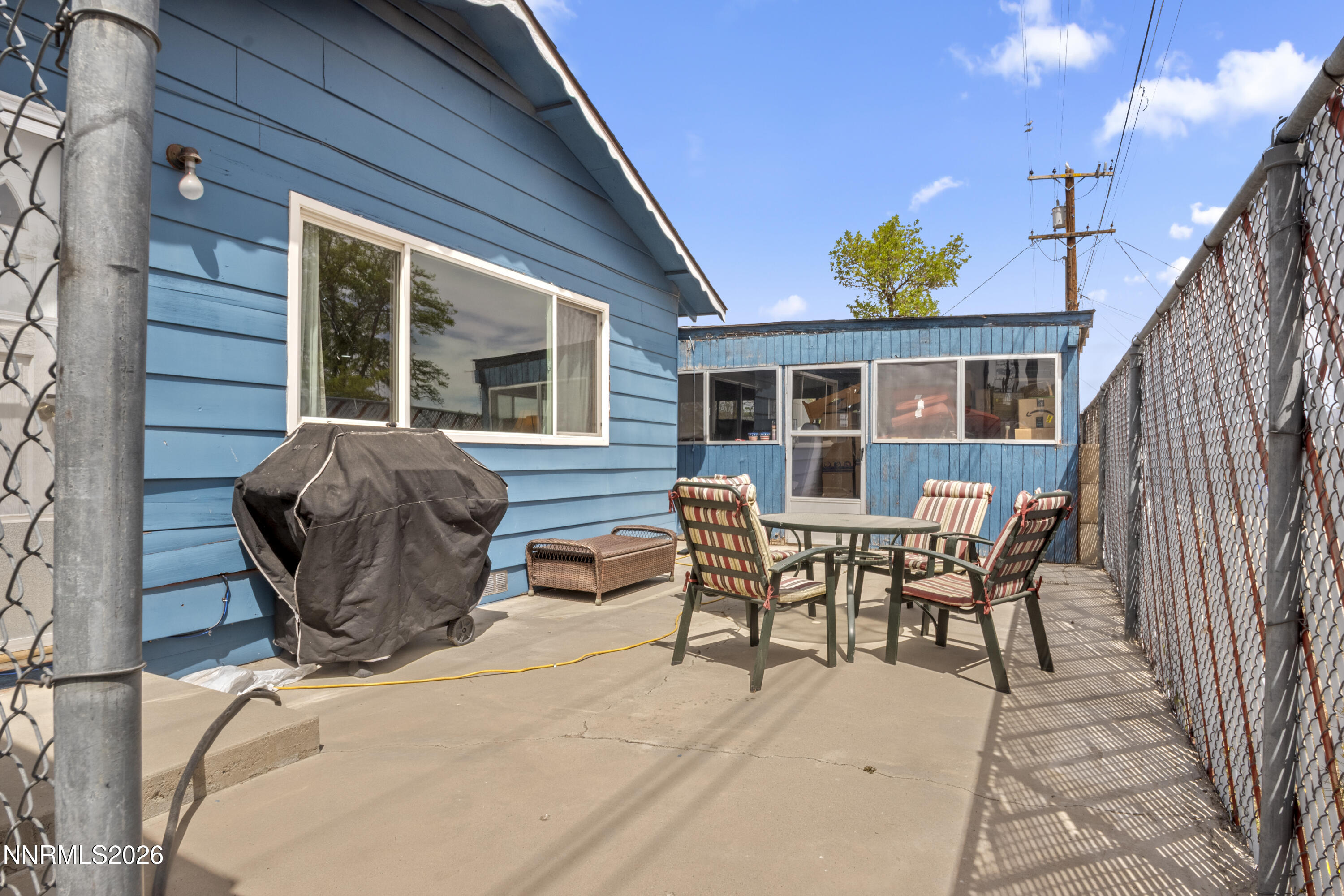 804 K Street Hawthorne, NV 89415 - Photo 17 of 19 Rear Patio