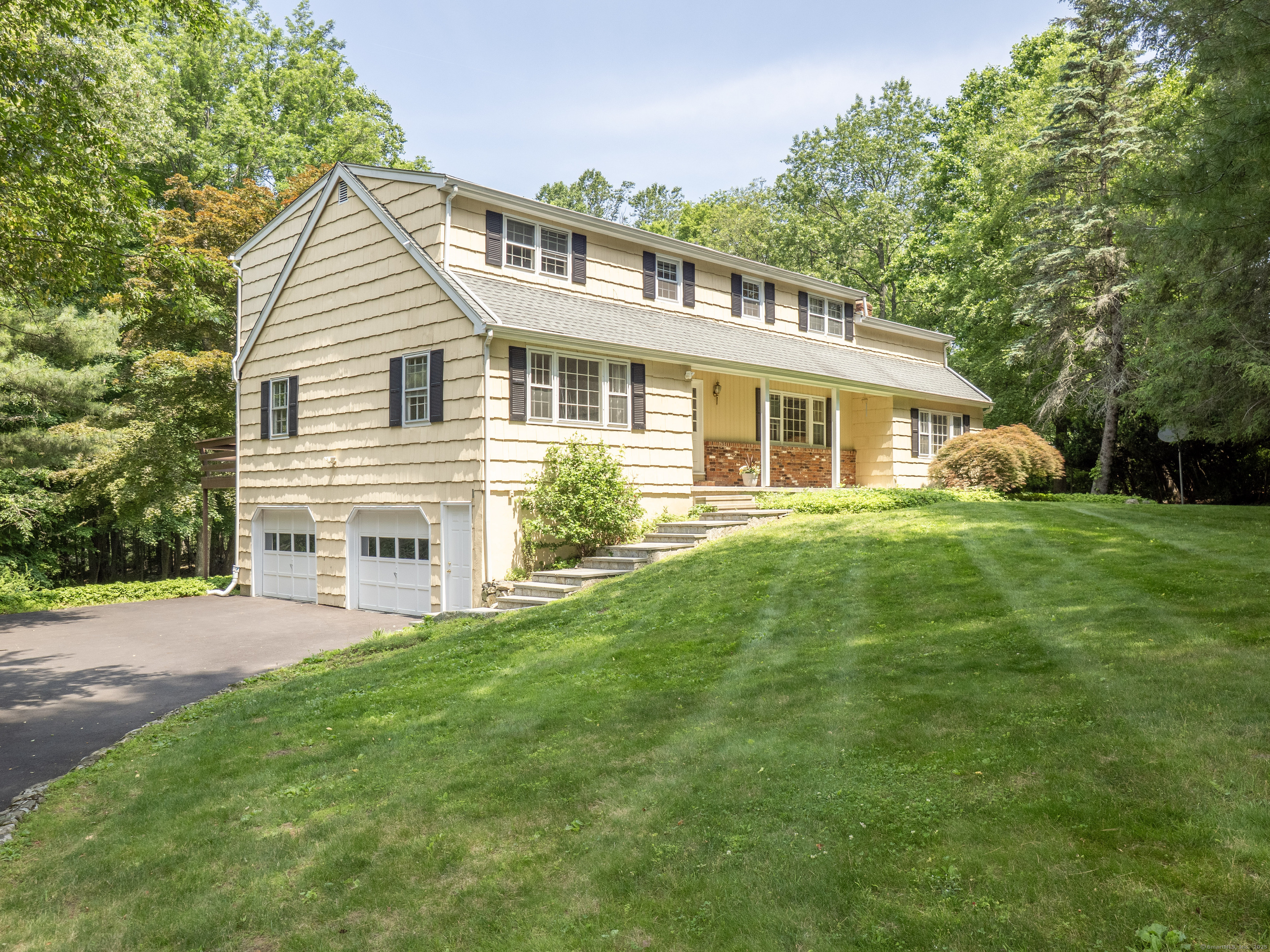 125 Remington Road Ridgefield, CT 06877 - Photo 2 of 39