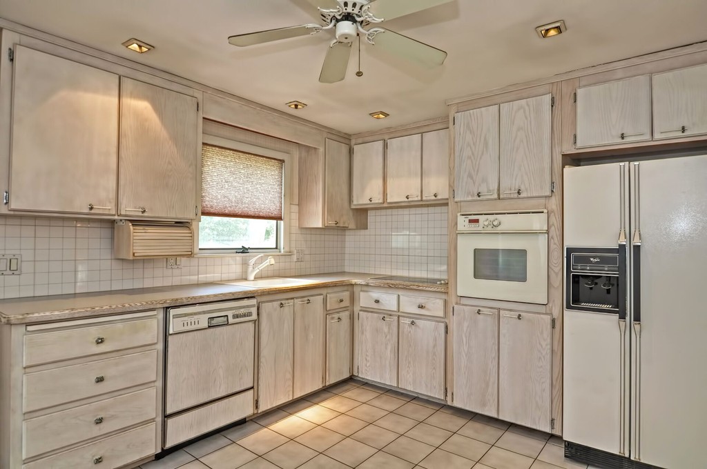 3 Tilden Road Canton, MA 02021 - Photo 3 of 19