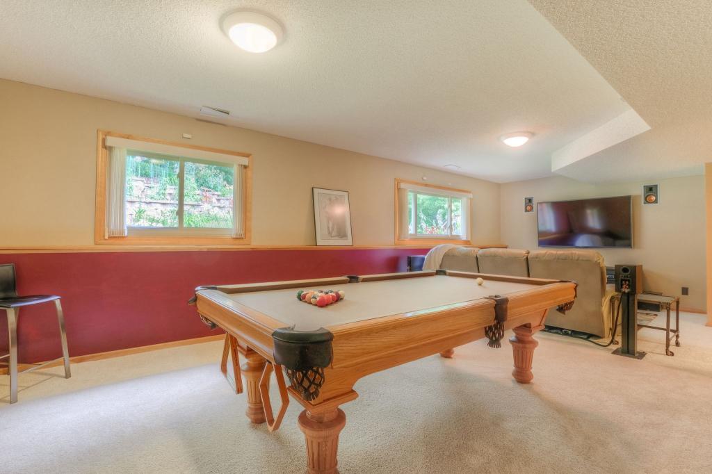 8026 Boulder Ridge Road Woodbury, MN 55125 - Photo 20 of 27 Gallery Image 20