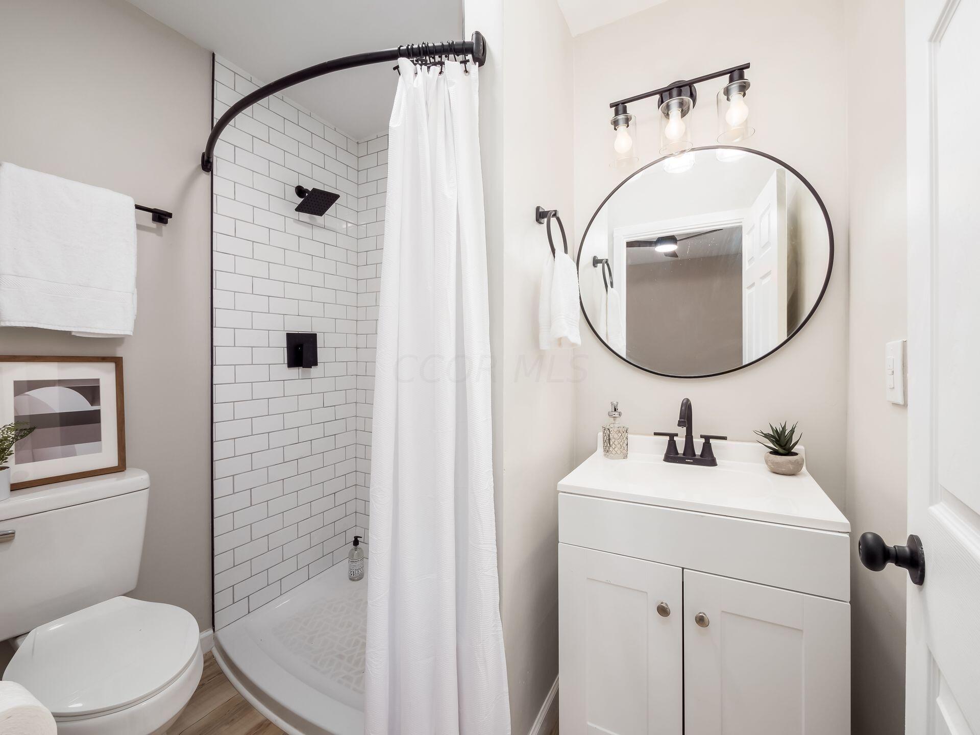 214 Half Street La Rue, OH 43332 - Photo 9 of 16 011_lf St La Rue OH 43332 USA