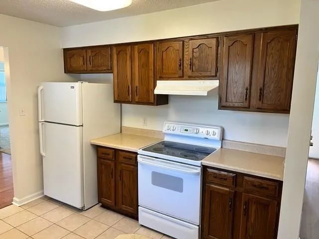 $1,795 | 260 Timberlane Road, Tallahassee, FL 32312