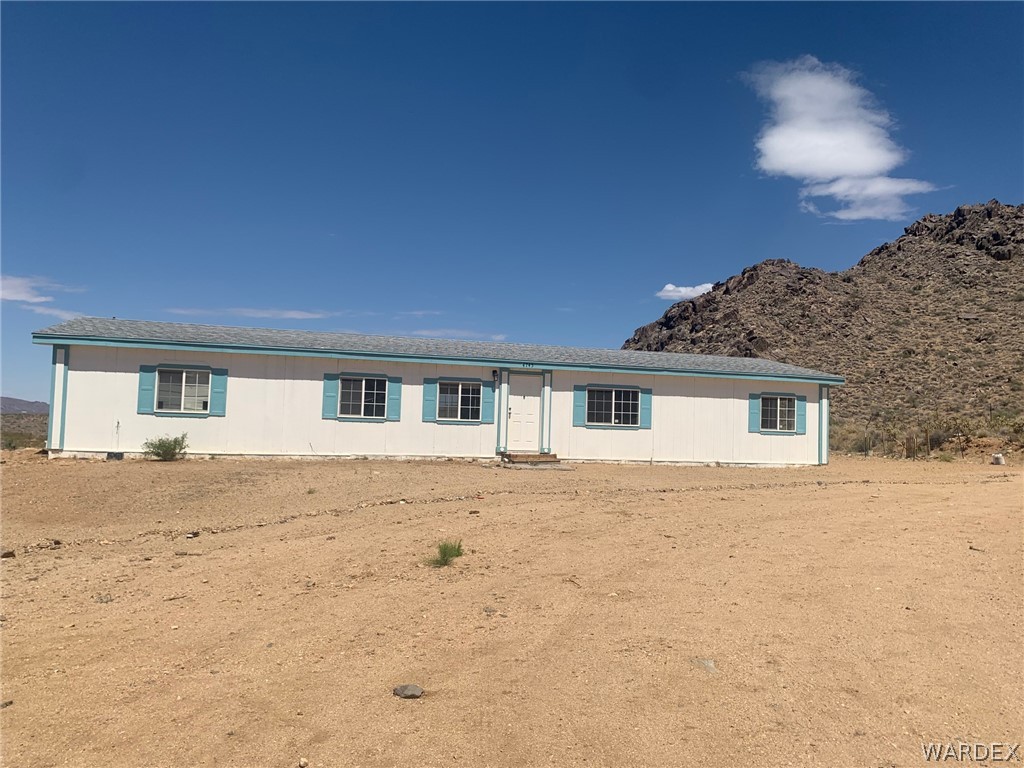 4745 Smoketree Road Golden Valley, AZ 86413 - Photo 2 of 33