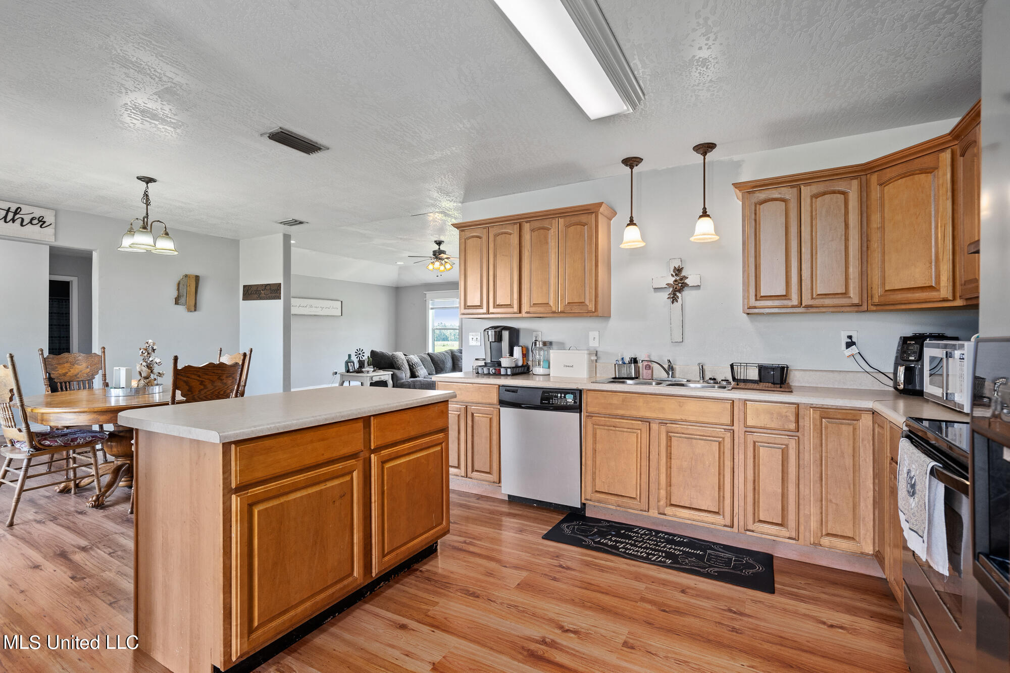 128 Henry Eubanks Road Lucedale, MS 39452 - Photo 11 of 34 Kitchen 3