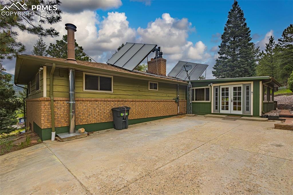 98 Button Rock Road Lyons, CO 80540 - Photo 36 of 49 front view of a house with a stove